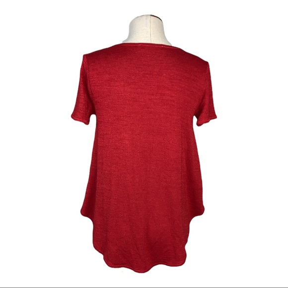 Wilfred top aritzia xs red low high stretchy shirt sleeve shirt - Picture 3 of 7